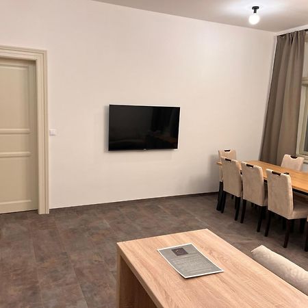 Pearl Bee Deluxe Suites Plzeň Exteriér fotografie